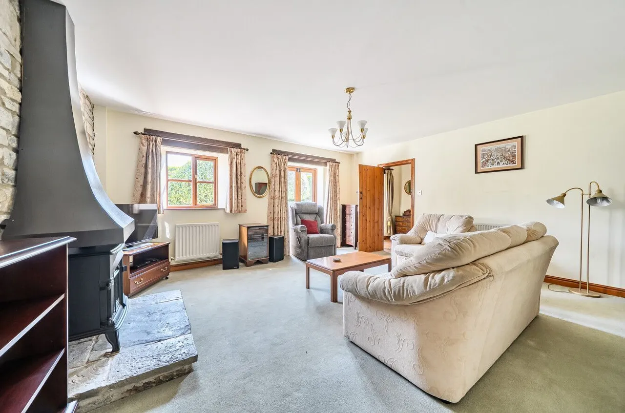 Queen Street, Keinton Mandeville, TA11, photo 13