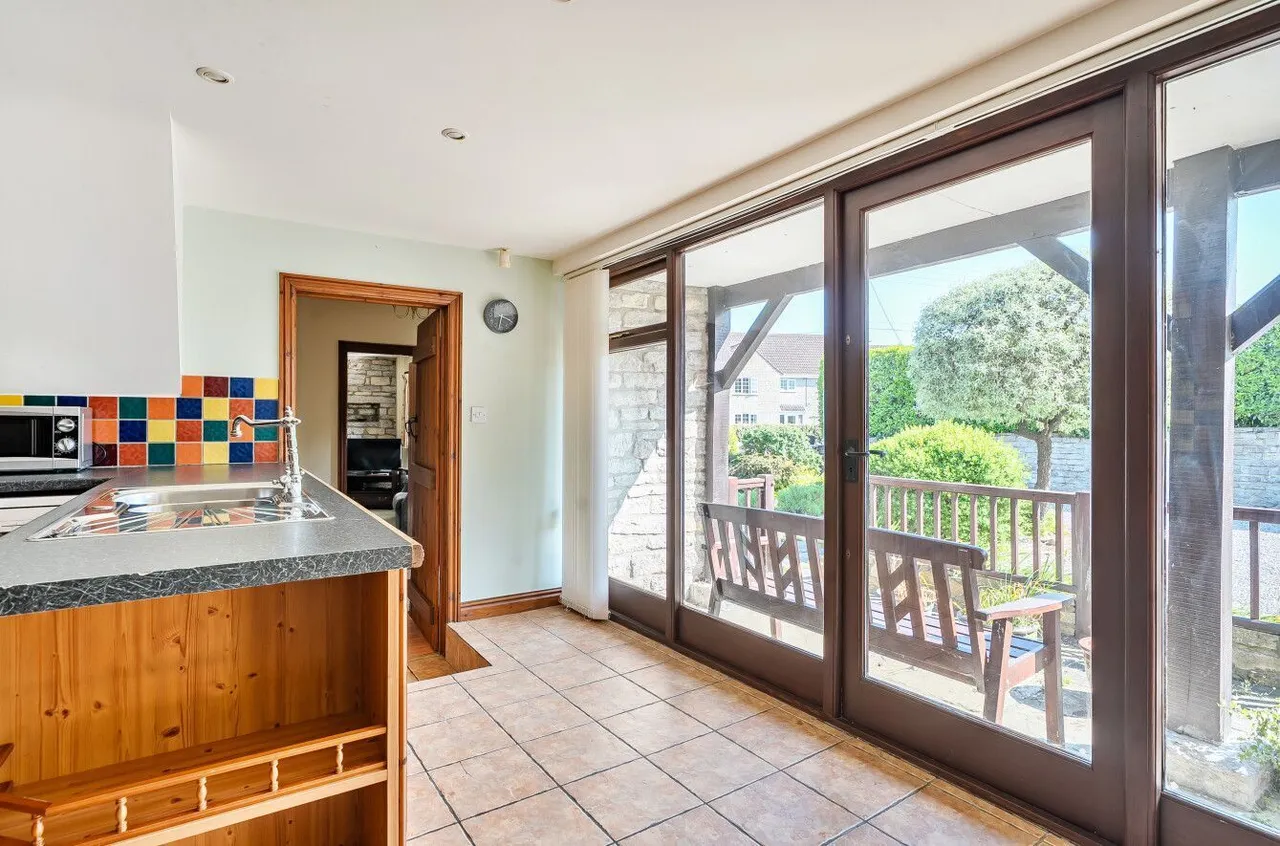 Queen Street, Keinton Mandeville, TA11, photo 8
