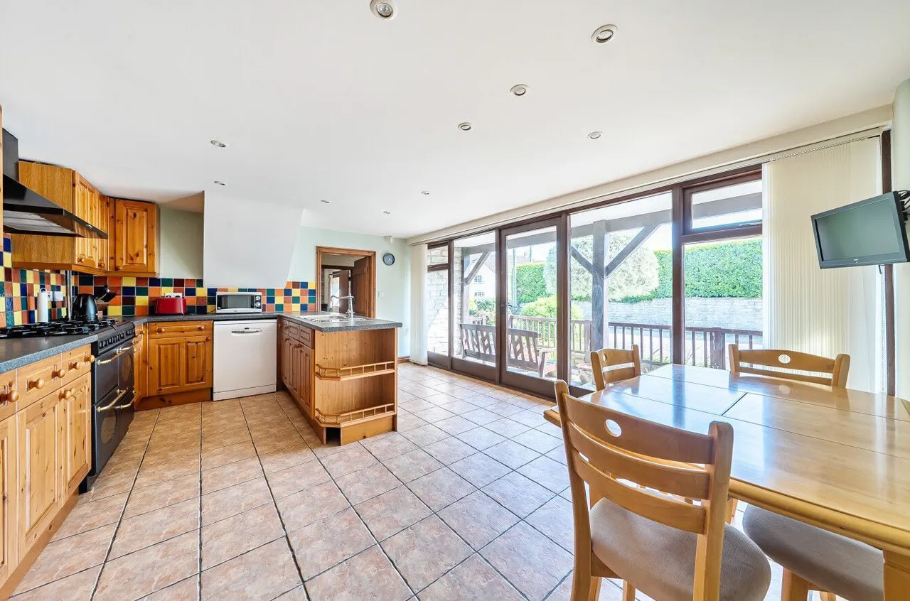 Queen Street, Keinton Mandeville, TA11, photo 3