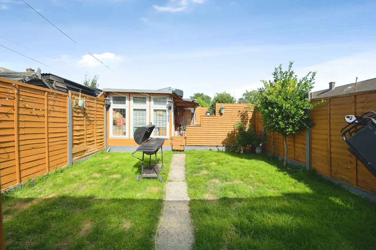 Araglen Avenue, South Ockendon, RM15, photo 14