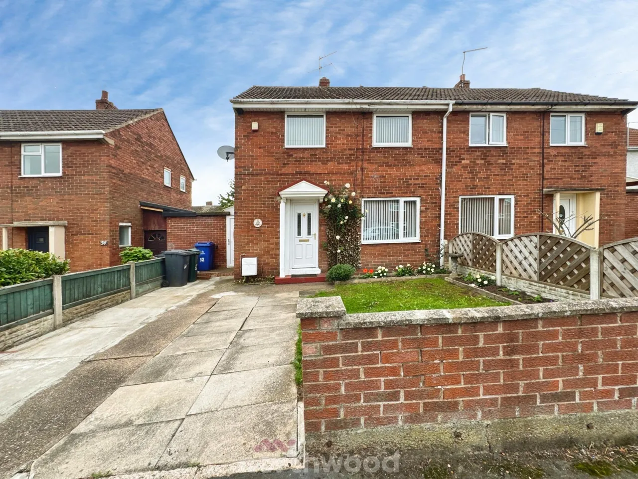 2 bed house for sale, Miller Lane, Thorne, DN8