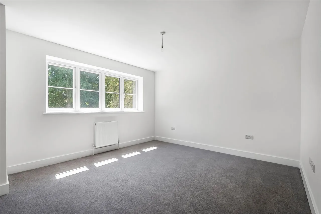 Leatherhead Road, Great Bookham, KT23, photo 11