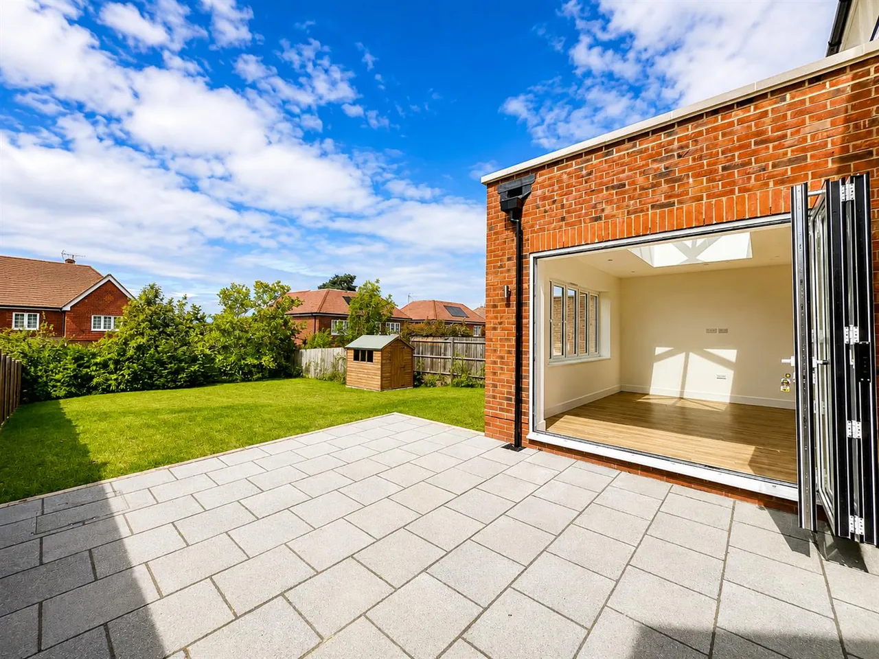 Leatherhead Road, Great Bookham, KT23, photo 16