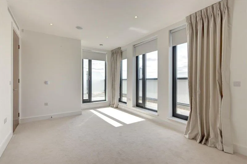 Fairmont Mews, London, NW2 2BR, photo 4
