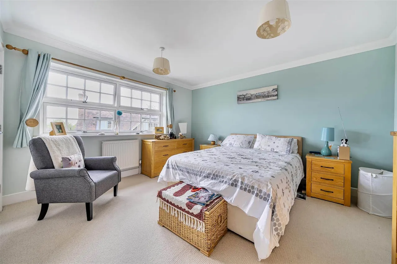 Chapman Fields, Cliffsend, Ramsgate, Kent, CT12 5LB, photo 14