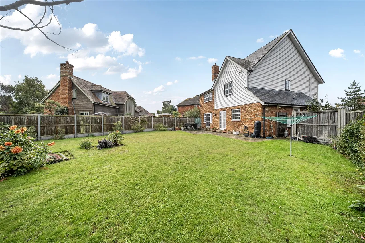 Chapman Fields, Cliffsend, Ramsgate, Kent, CT12 5LB, photo 12