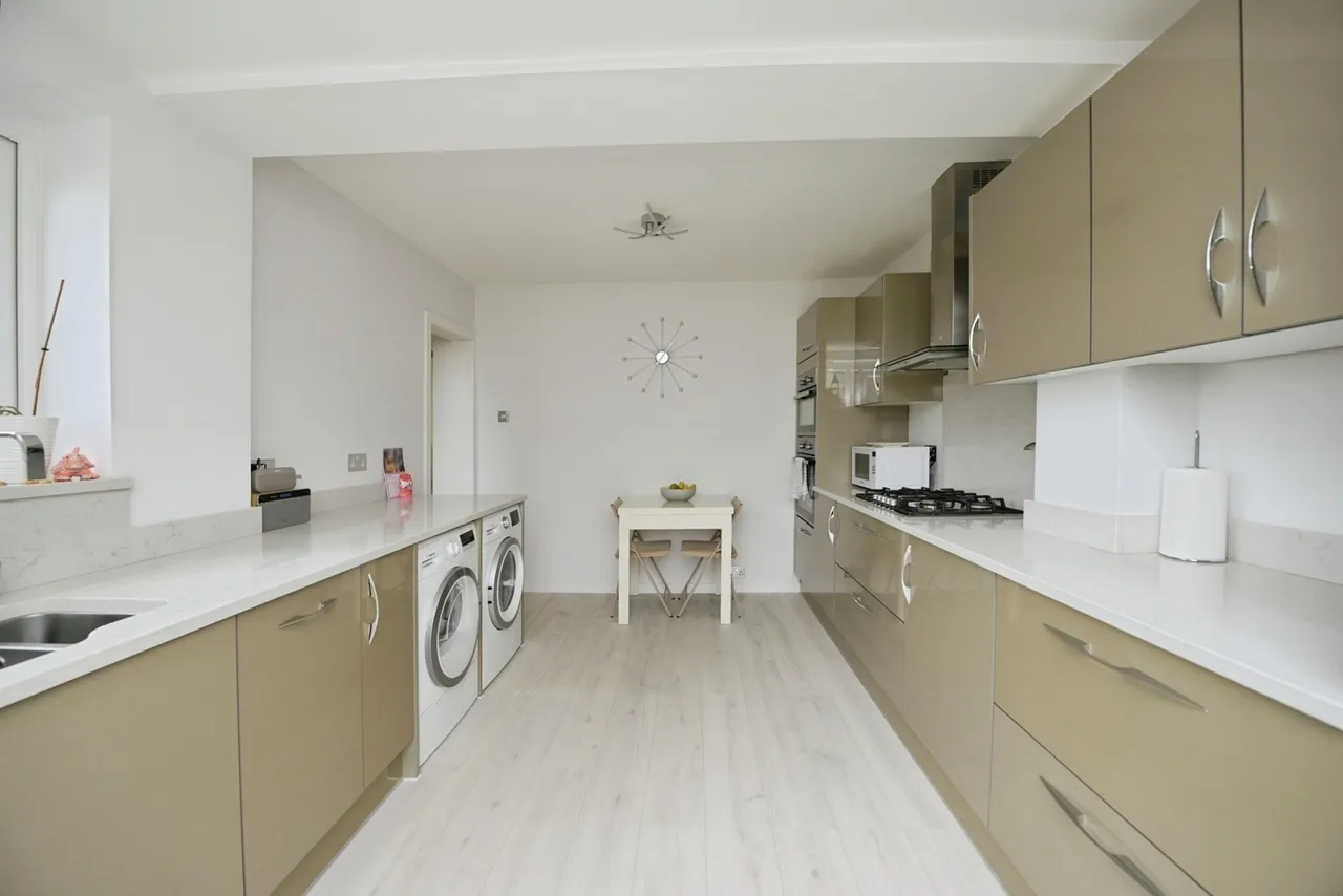 Peartree Gardens, Romford, RM7, photo 8