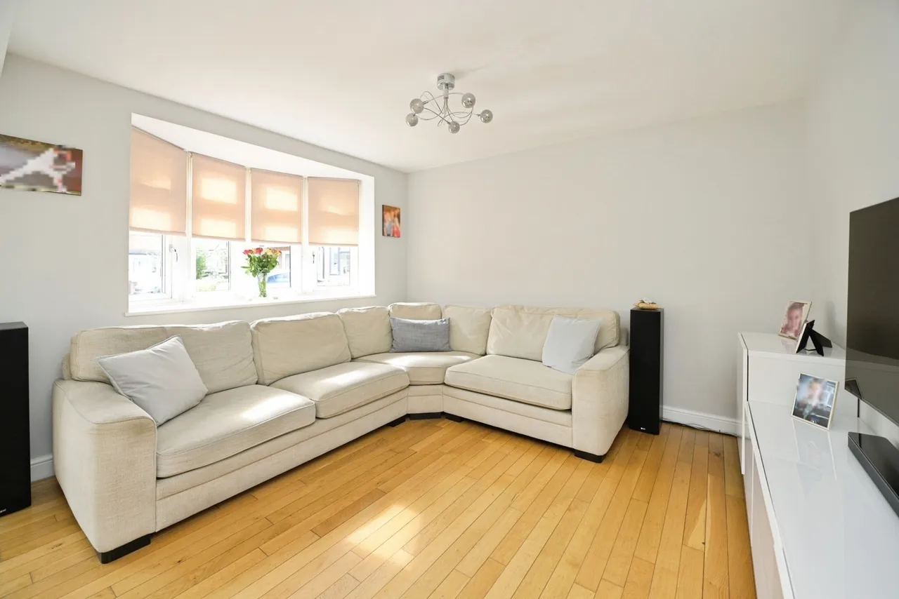 Peartree Gardens, Romford, RM7, photo 5