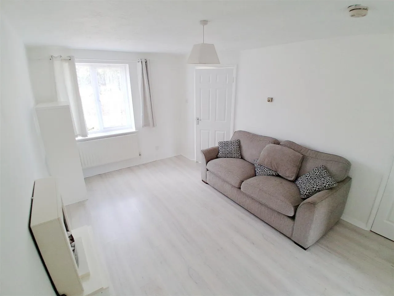 Jollys Lane, Hayes, photo 5