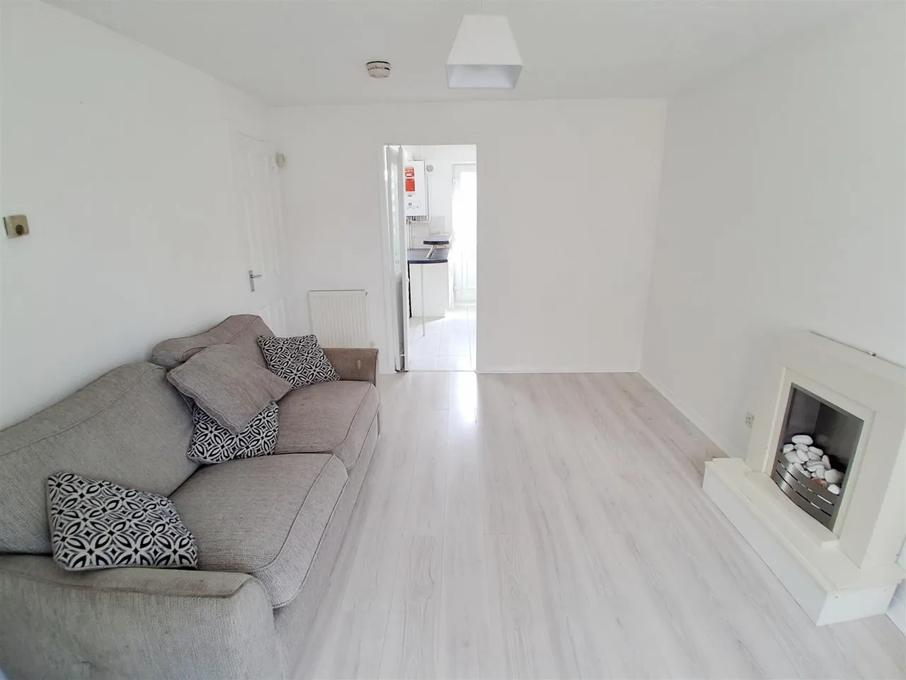 Jollys Lane, Hayes, photo 3