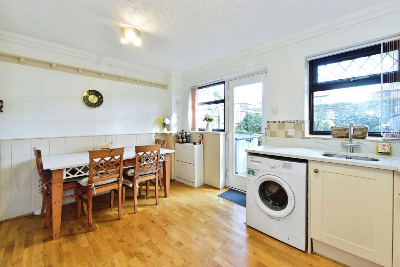 Pritchard Close, Sheffield, S12, photo 6