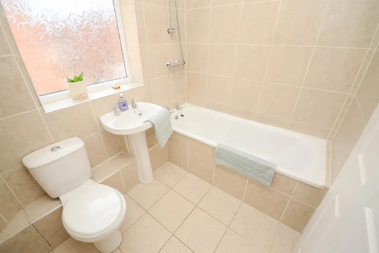 Richmond Road, South Shields, NE34, photo 4