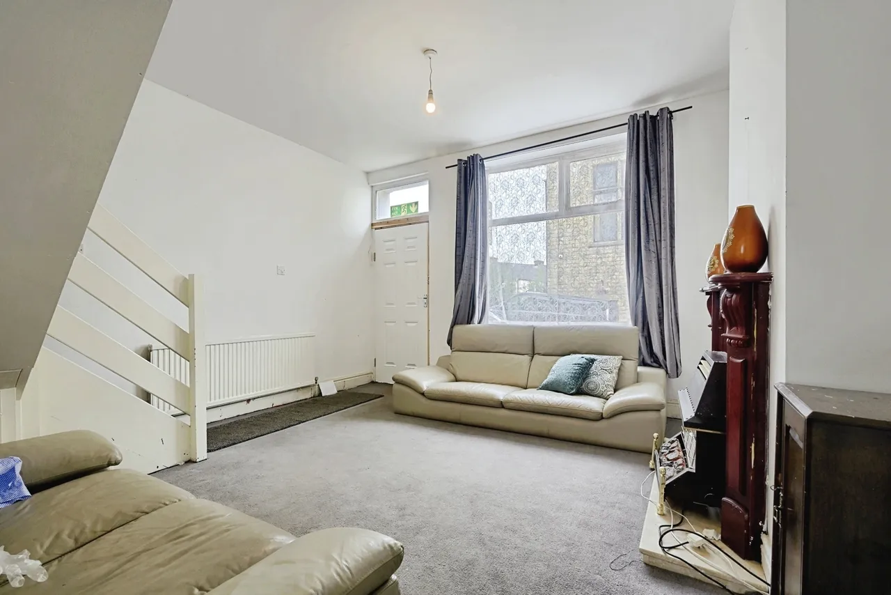 Vernon Street, Nelson, BB9, photo 5