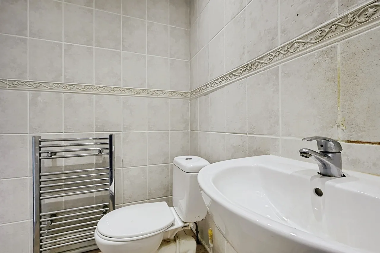 Vernon Street, Nelson, BB9, photo 17