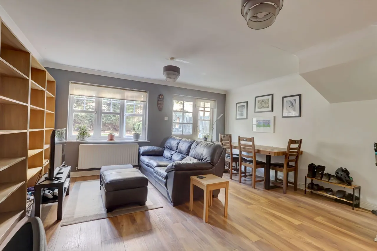 Saunderton Vale, High Wycombe, HP14, photo 7