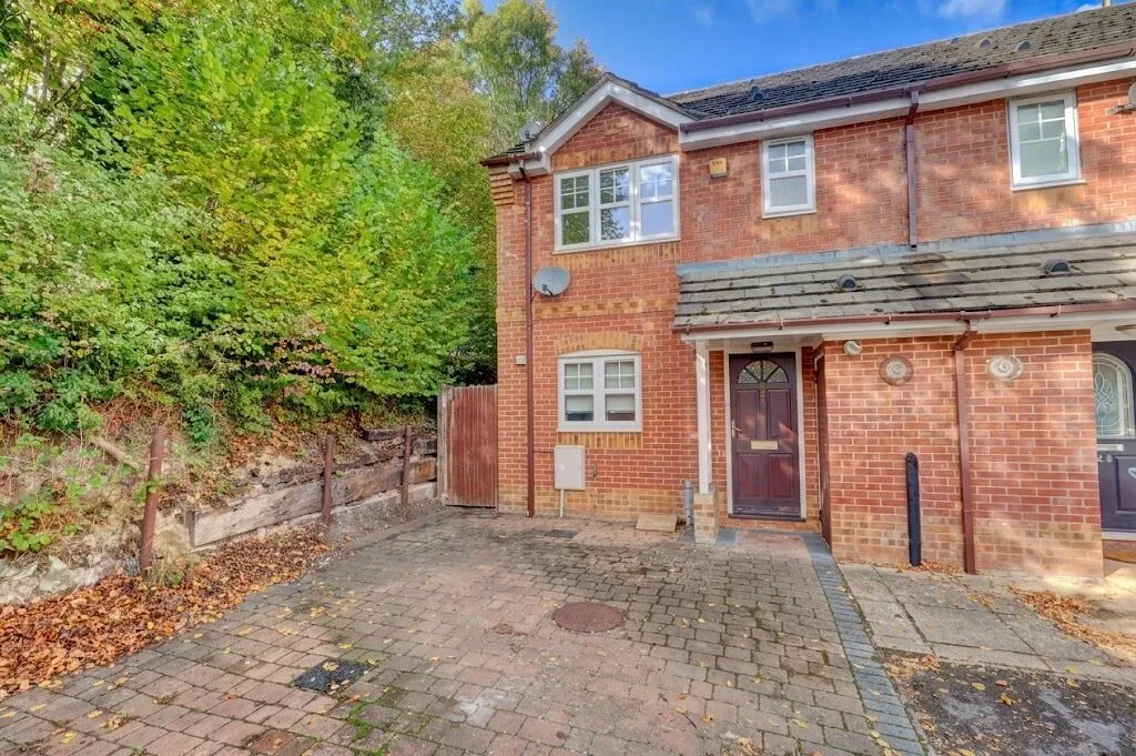 Saunderton Vale, High Wycombe, HP14, photo 4