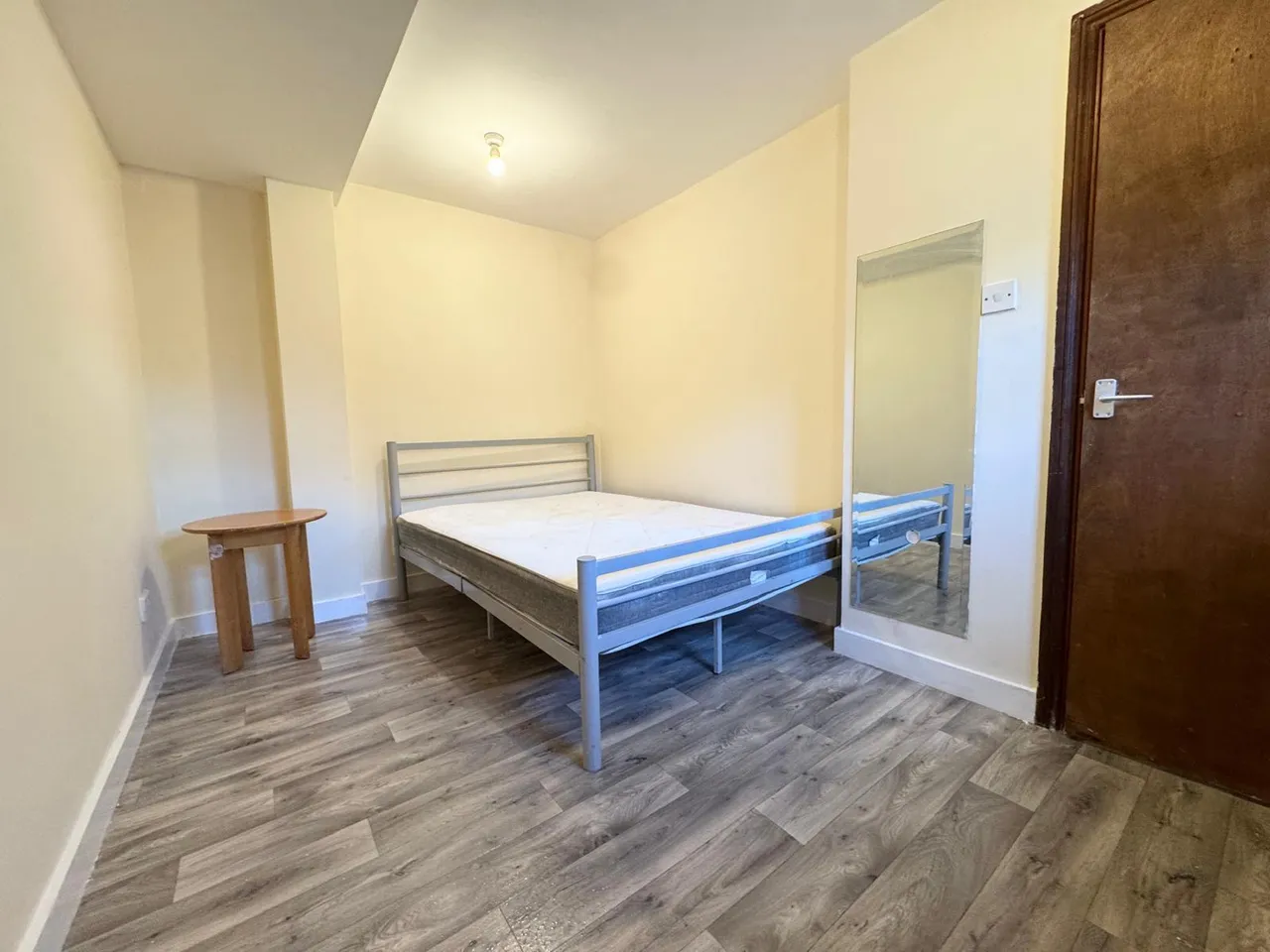 Hendon Lane, Finchley, N3, photo 2