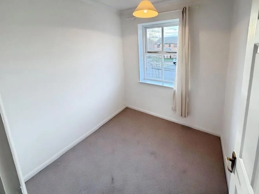 Skeggles Close, Huntingdon, PE29, photo 8