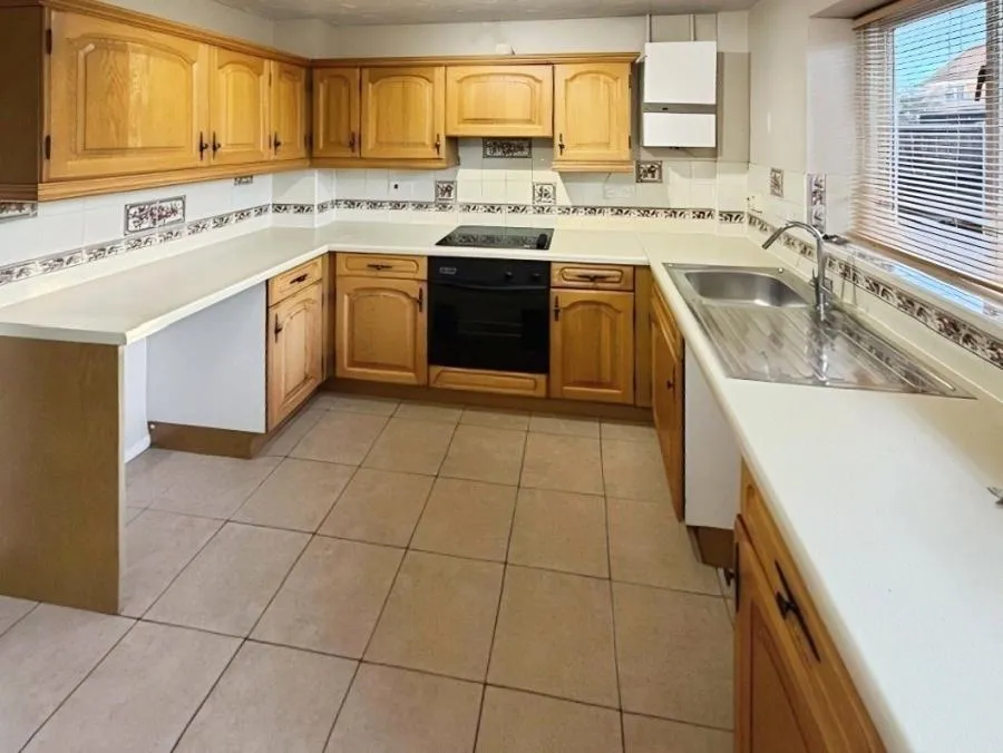 Skeggles Close, Huntingdon, PE29, photo 3