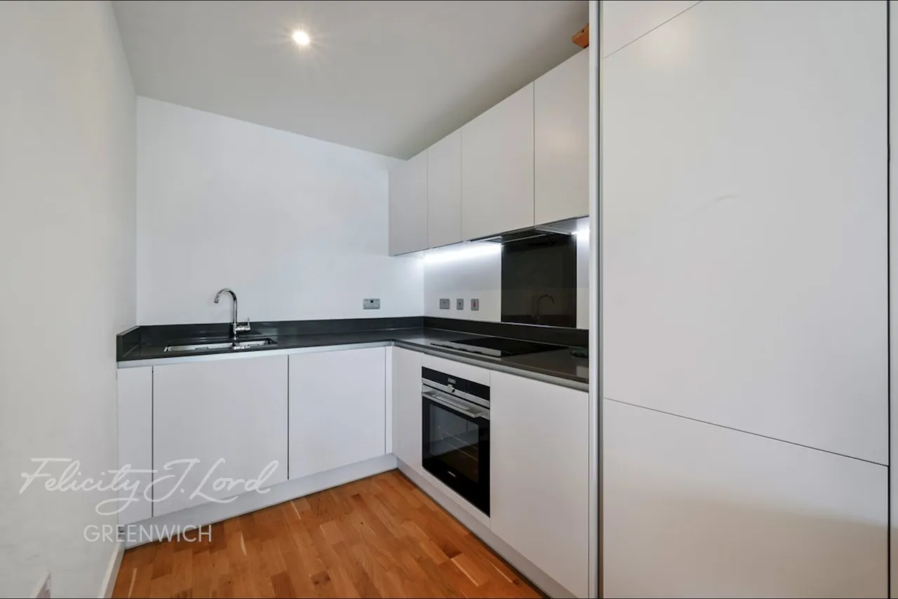 Hawthorne Crescent, Greenwich, SE10, photo 5