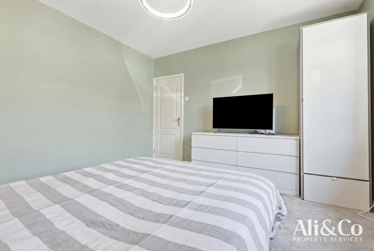 Carlton Road, Grays, Essex, RM16 2YB, photo 13