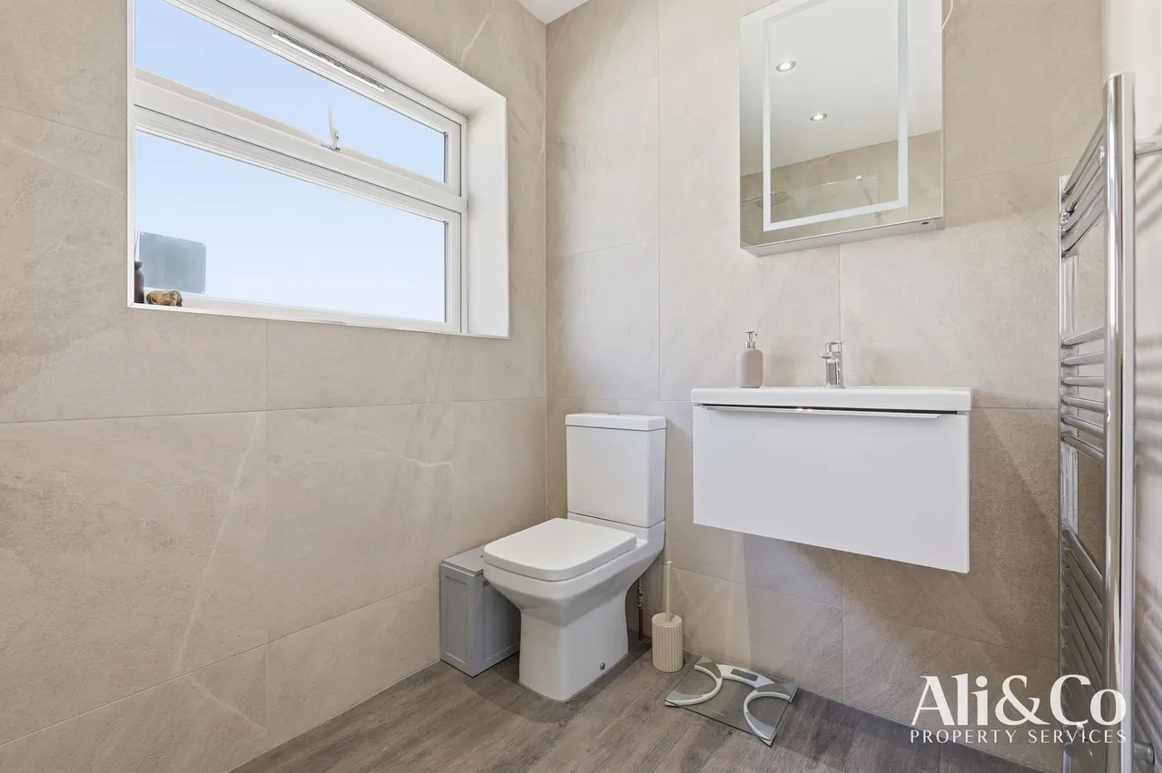 Carlton Road, Grays, Essex, RM16 2YB, photo 14