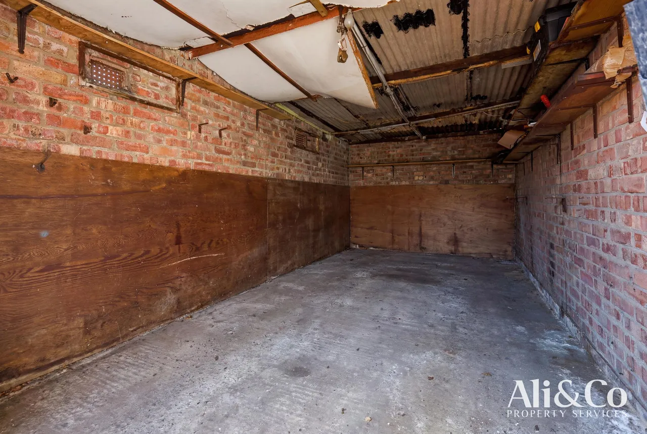 Carlton Road, Grays, Essex, RM16 2YB, photo 19