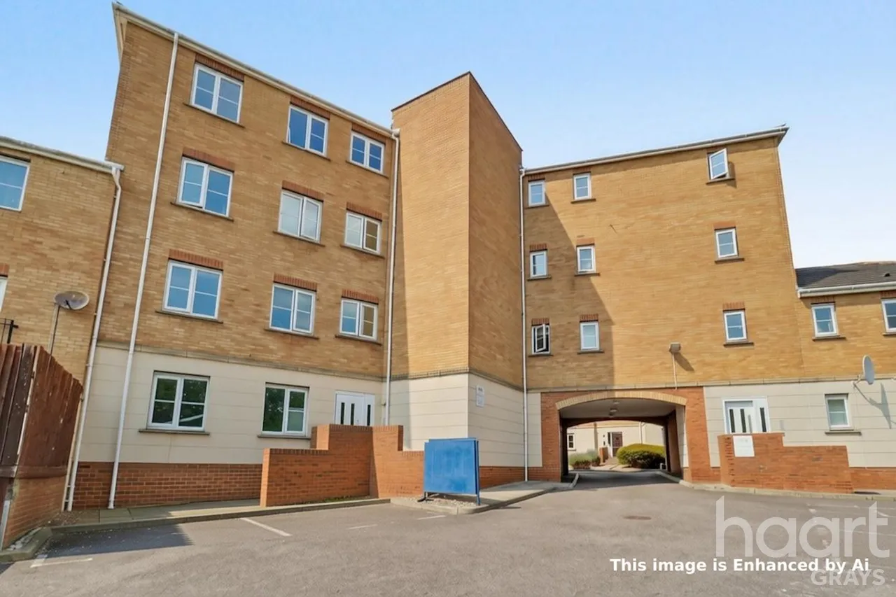 Ulverston, Purfleet, RM19, photo 7