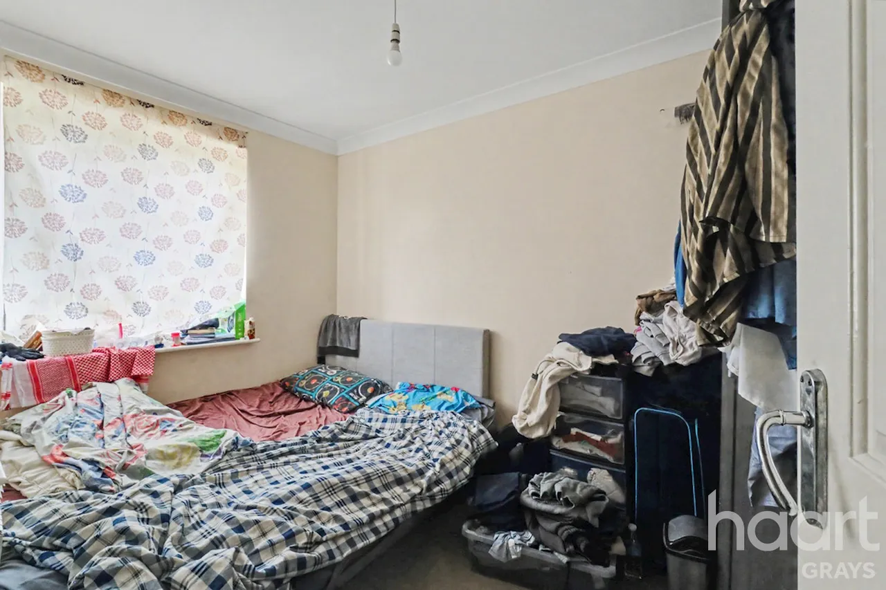 Ulverston, Purfleet, RM19, photo 3