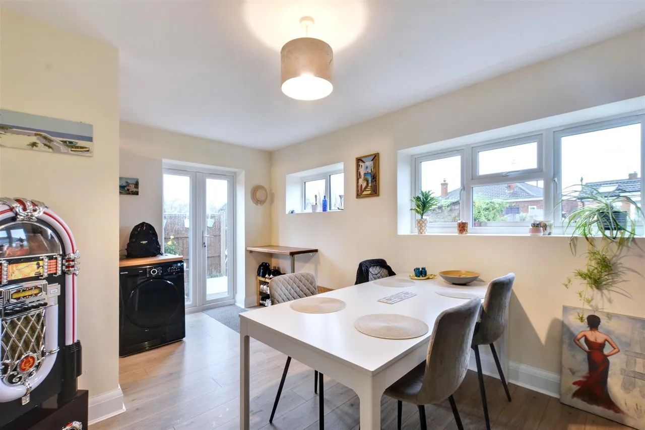 Wyvern Avenue, Long Eaton, NG10, photo 10
