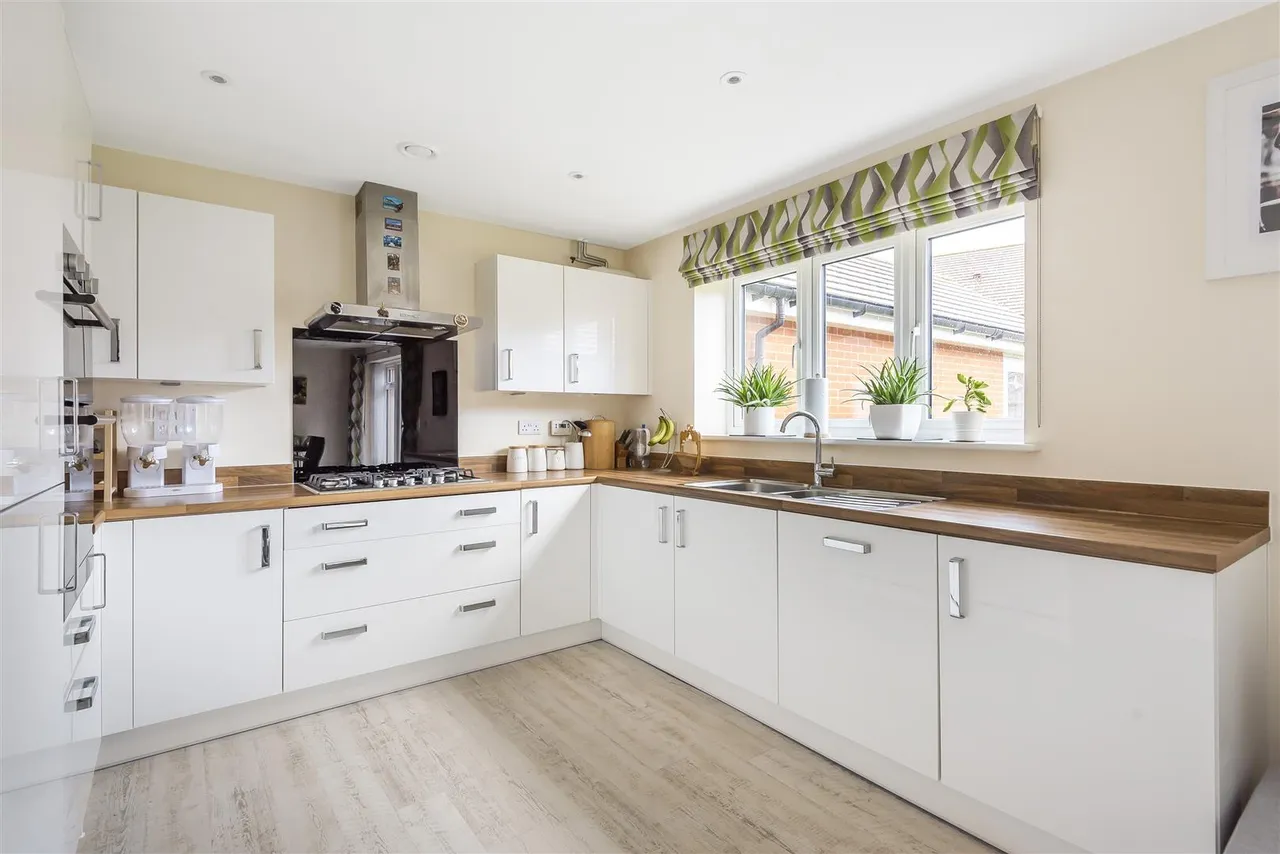 Cleverley Rise, Bursledon, photo 3