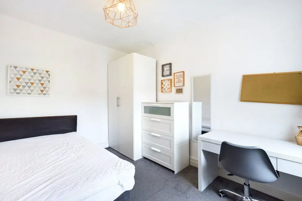 Euston Road, Far Cotton, Northampton, NN4, photo 6