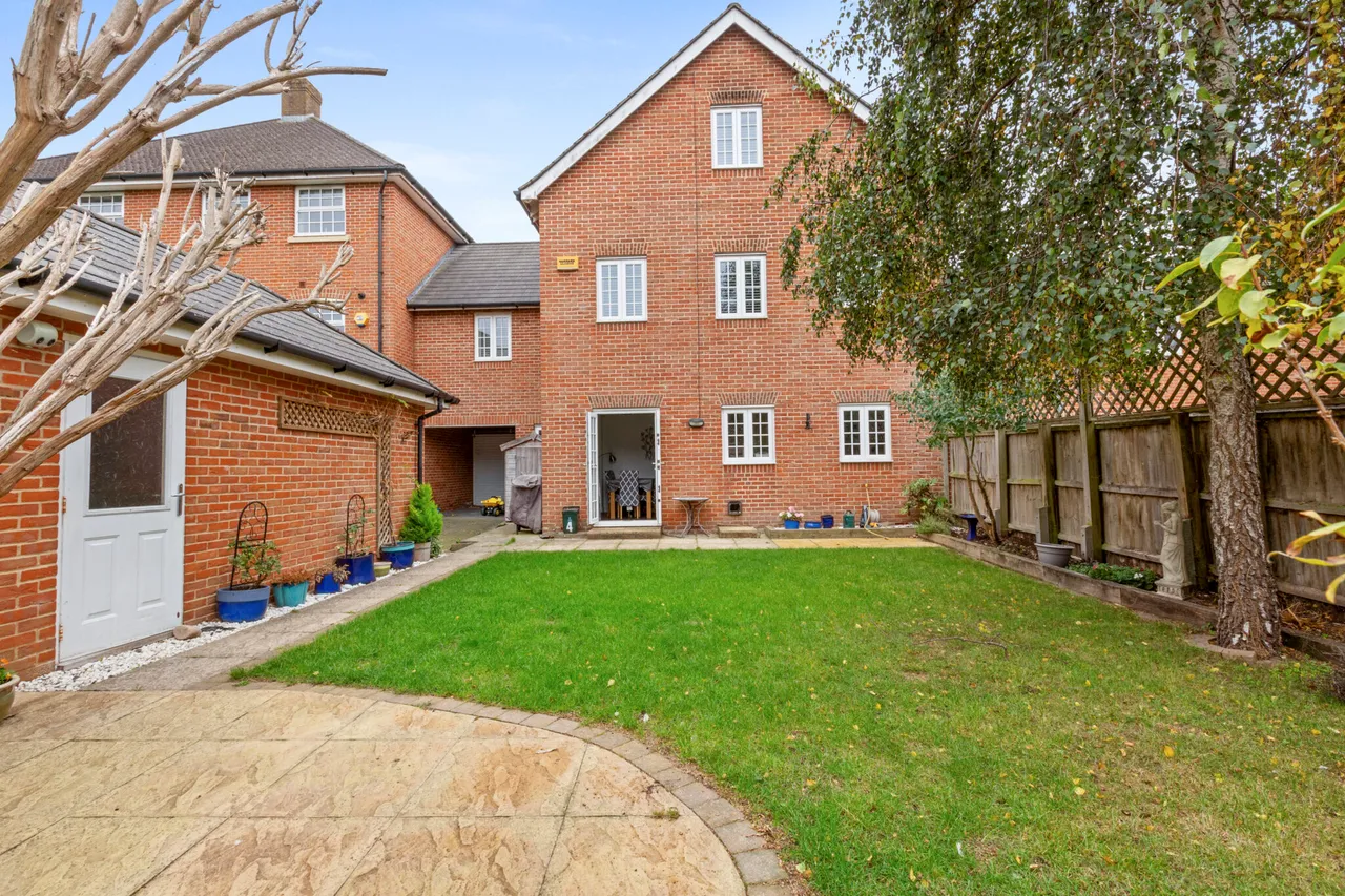 Whittingham Avenue, Wendover, HP22, photo 15
