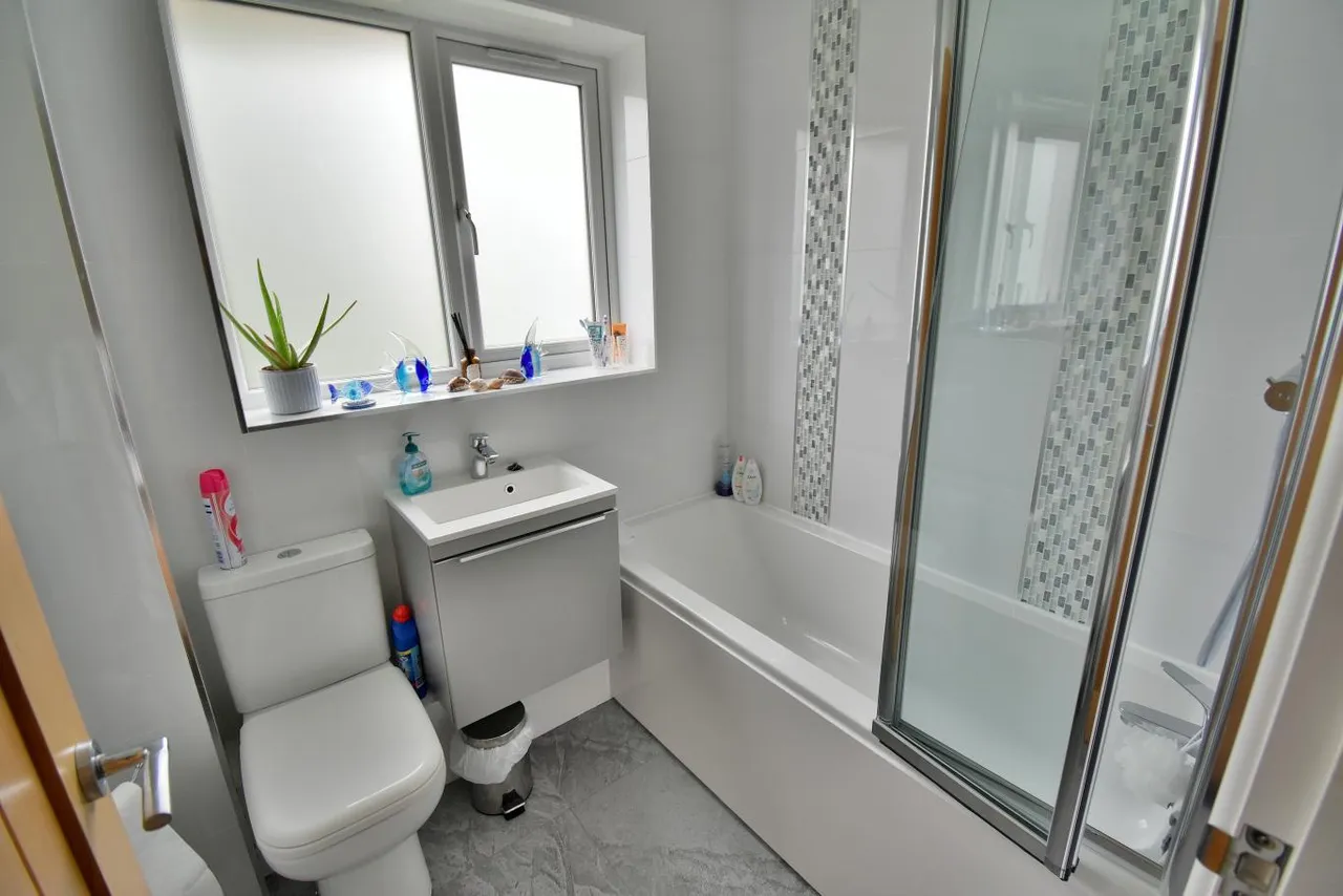 Fitzpain Road, BH22, photo 16