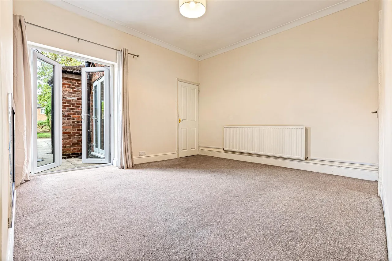 Knighton Lane, Leicester, LE2, photo 8