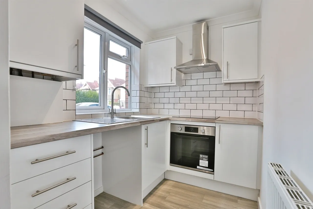 St. Marys Road, Bournemouth, BH1, photo 4