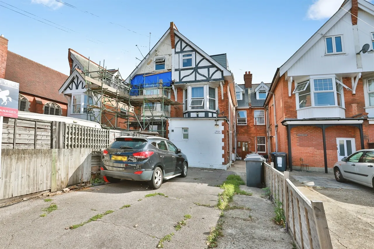 1 bed flat for sale, St. Marys Road, Bournemouth, BH1