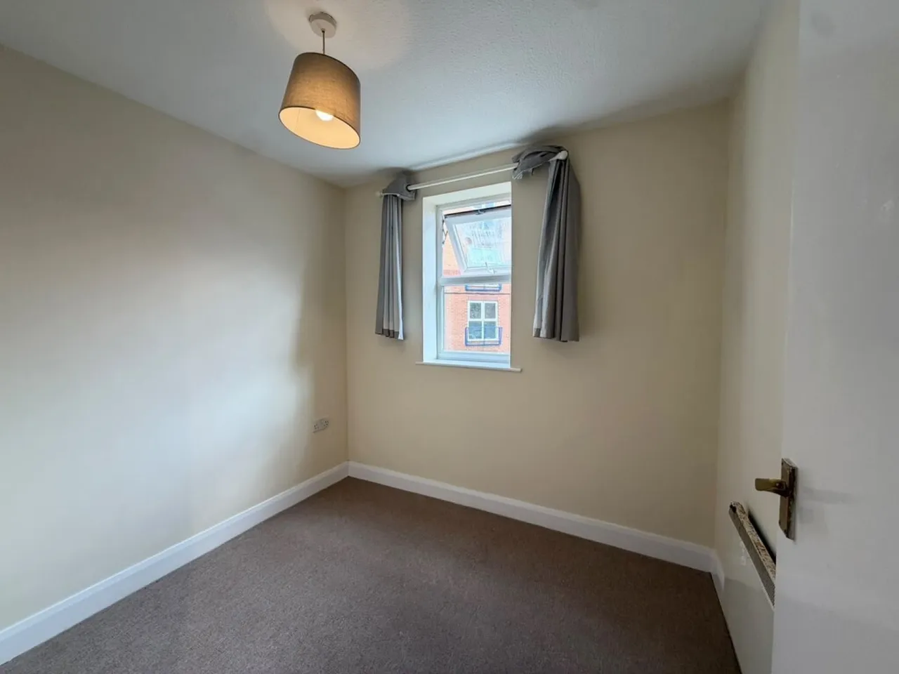 Ashby Court, Banbury, OX16, photo 6