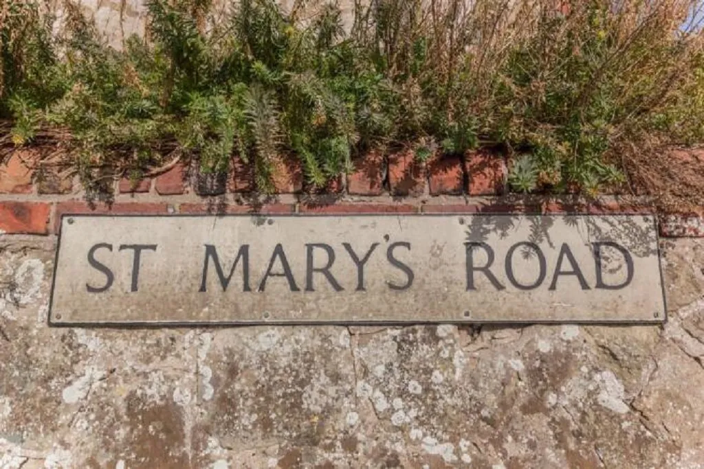 St. Marys Road, Eastbourne, BN21, photo 2