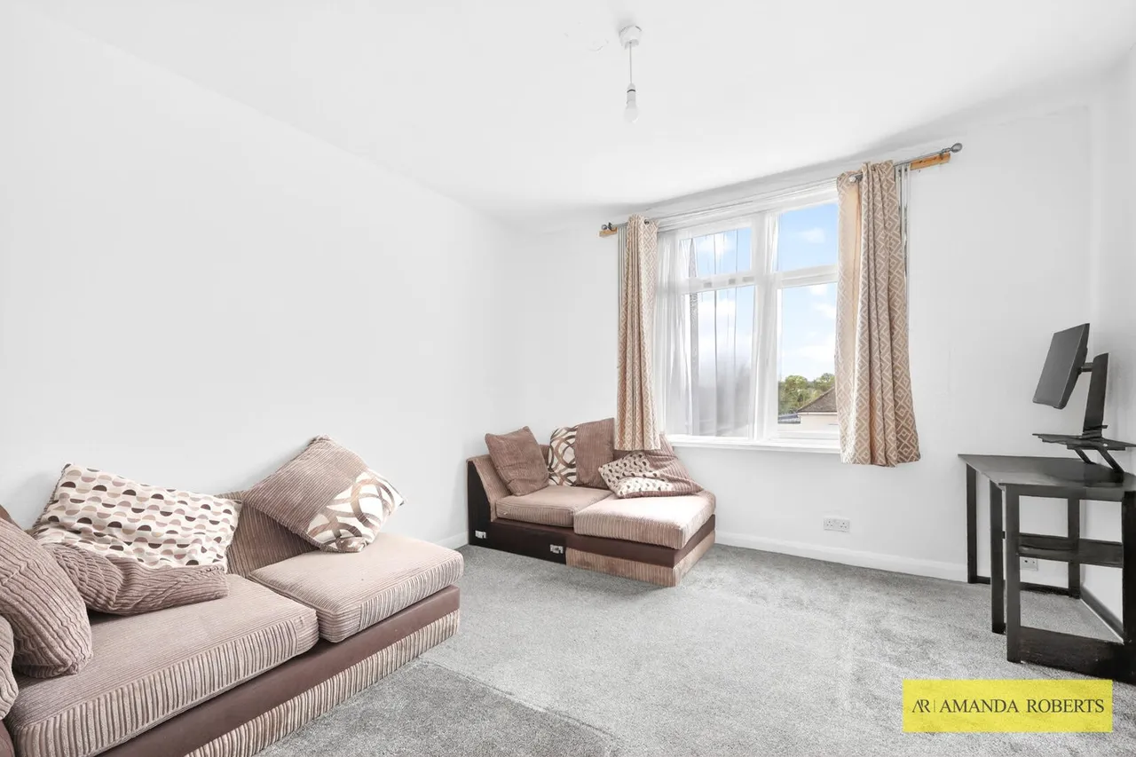 The Green, Chingford, photo 5