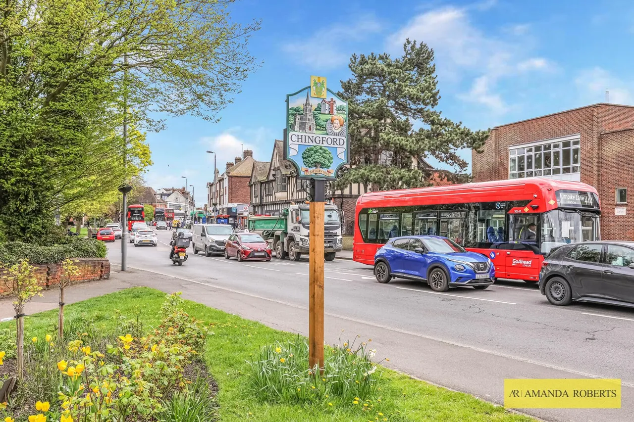 The Green, Chingford, photo 15