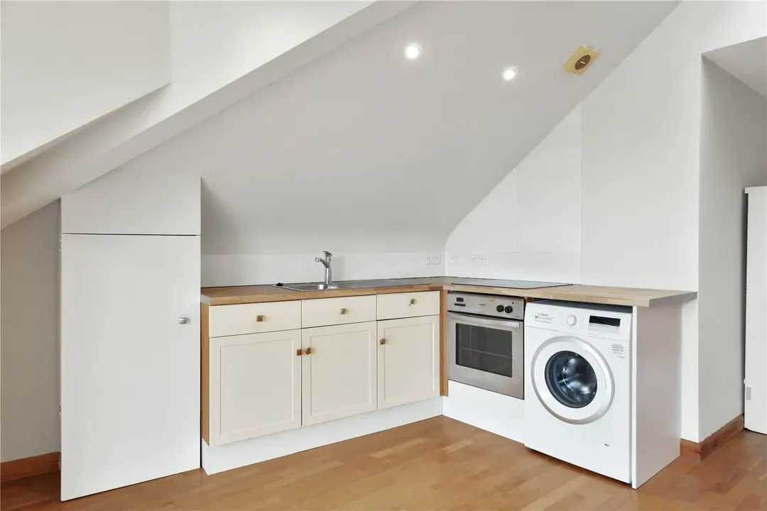 Manstone Road, Cricklewood, London, NW2, photo 9