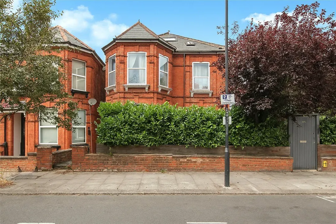 Manstone Road, Cricklewood, London, NW2, photo 5