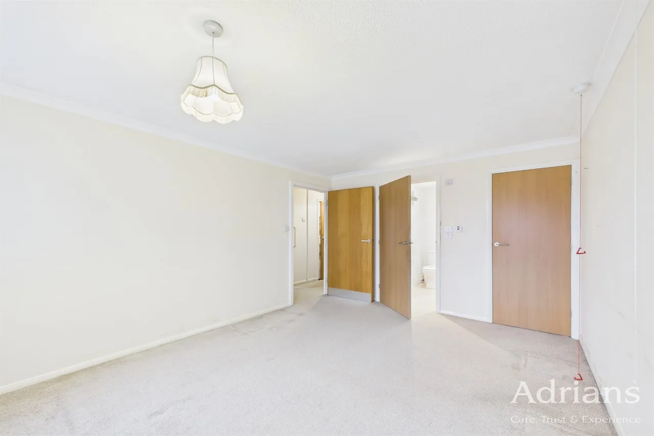 Balmoral Court Springfield Road, Chelmsford, CM2, photo 7