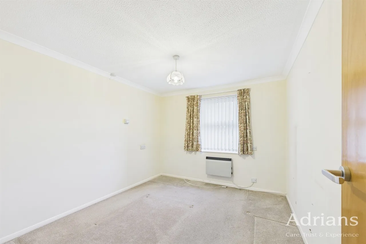 Balmoral Court Springfield Road, Chelmsford, CM2, photo 10