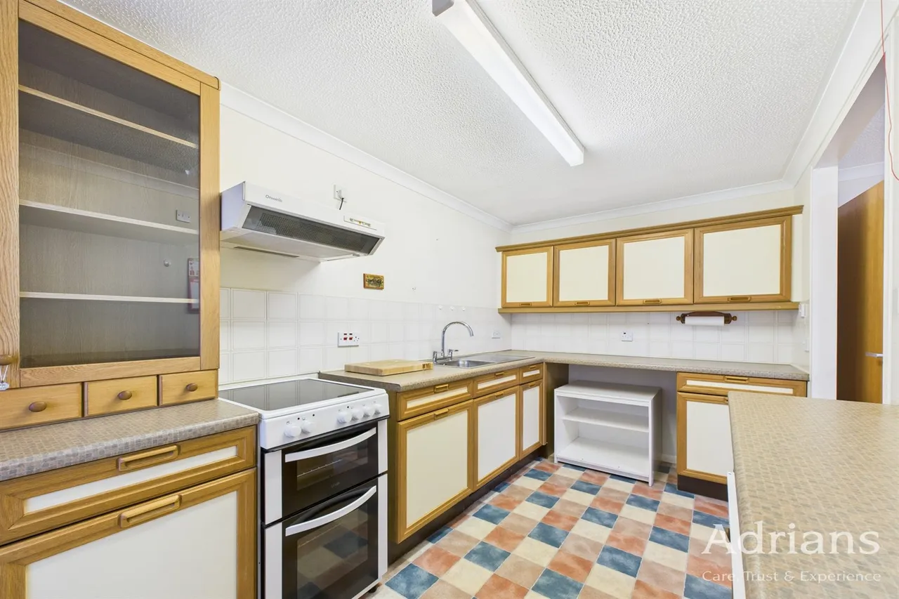 Balmoral Court Springfield Road, Chelmsford, CM2, photo 6