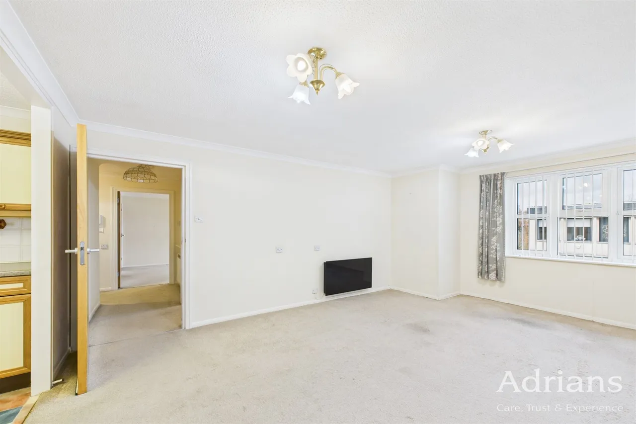Balmoral Court Springfield Road, Chelmsford, CM2, photo 5