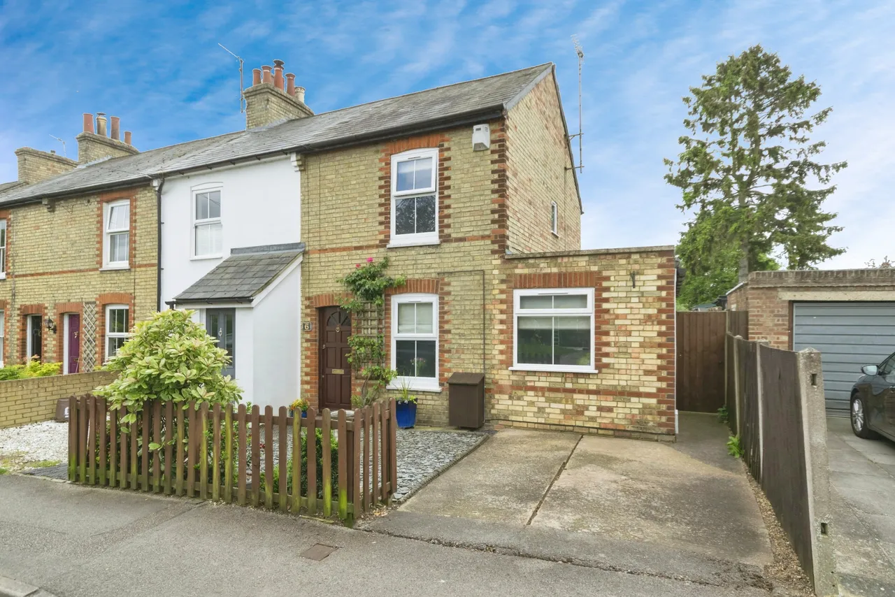 2 bed house for sale — Periwinkle Lane, Hitchin, Hertfordshire, SG5