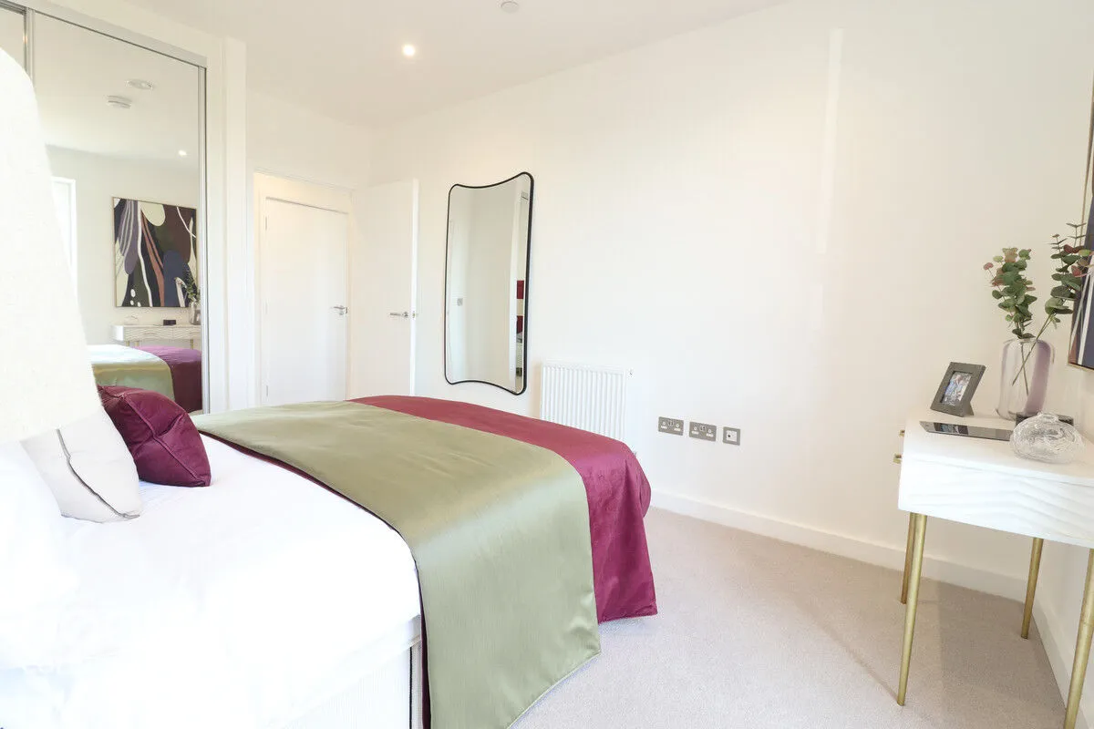 Burnt Oak Broadway, London, HA8, photo 14