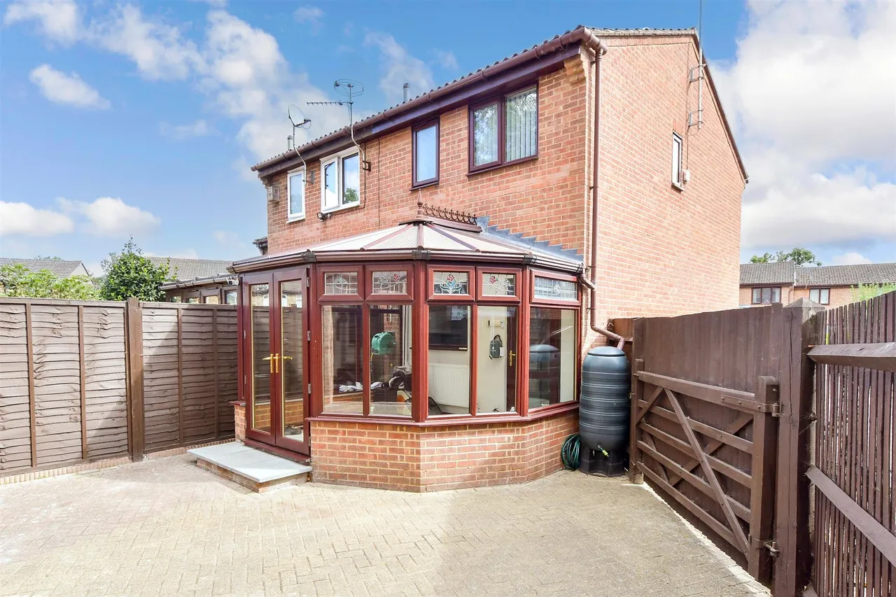 The Briars, West Kingsdown, TN15, photo 9